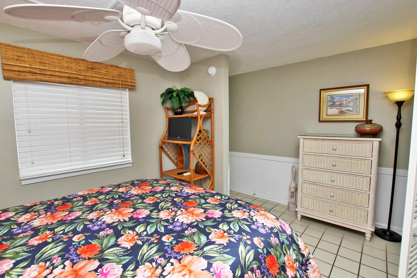 Alabama Beach Areas Condo 992619