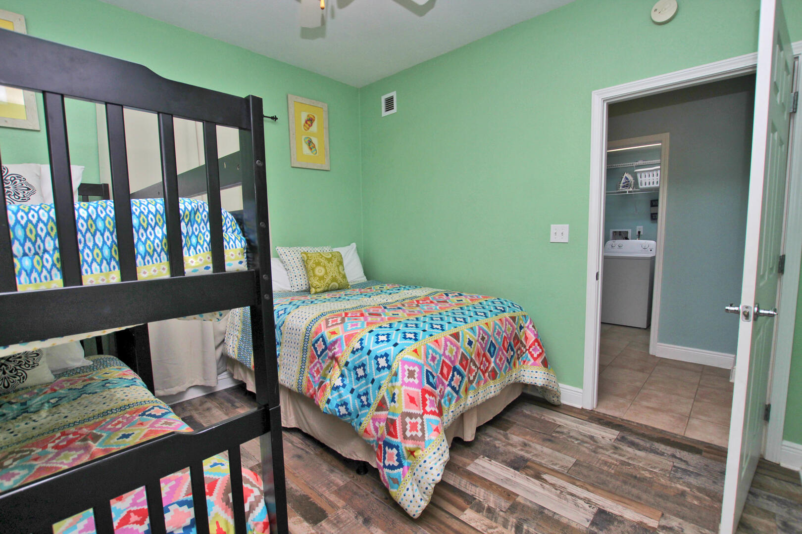 Alabama Beach Areas Condo 992622