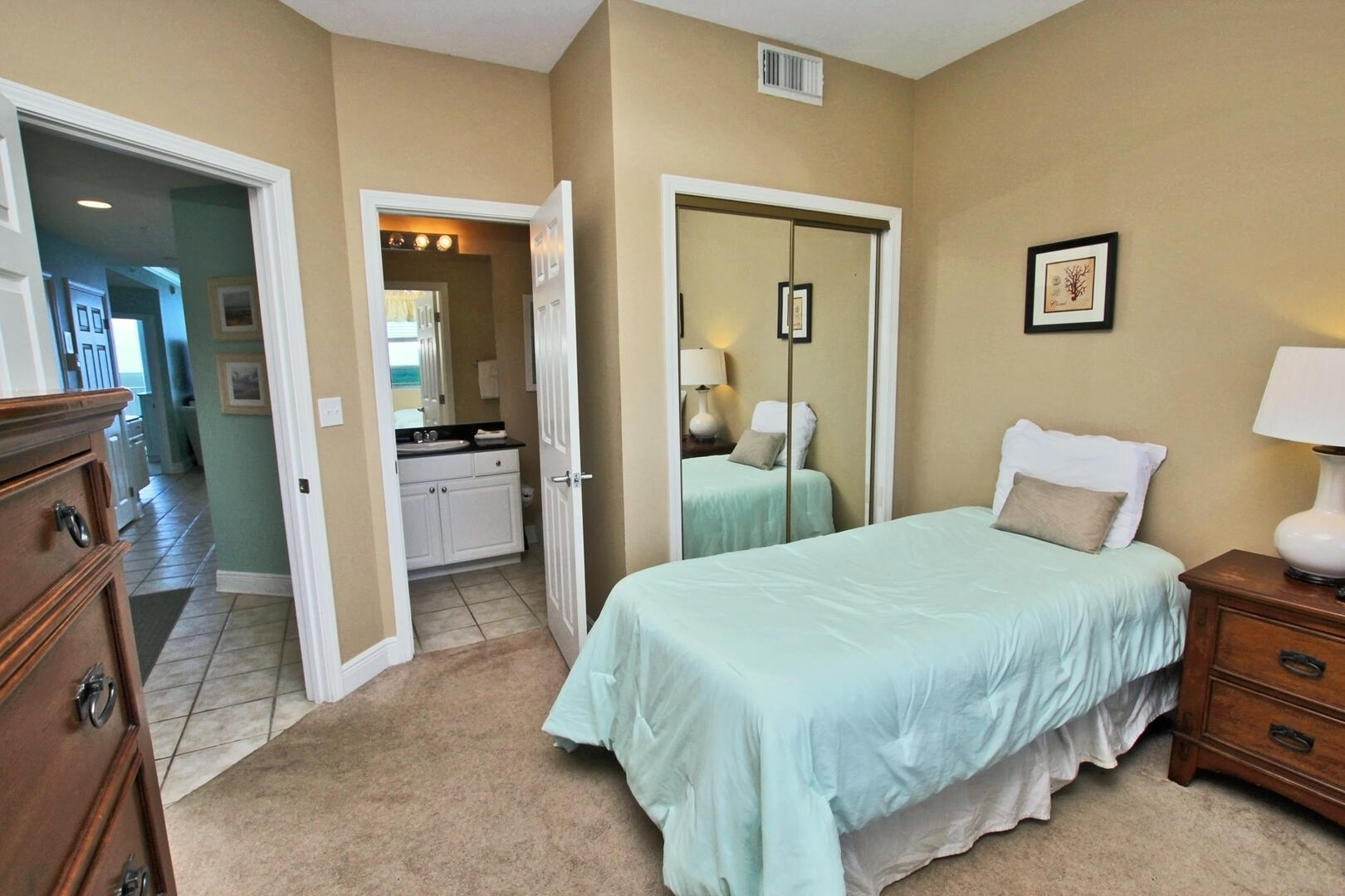 Alabama Beach Areas Condo 992624