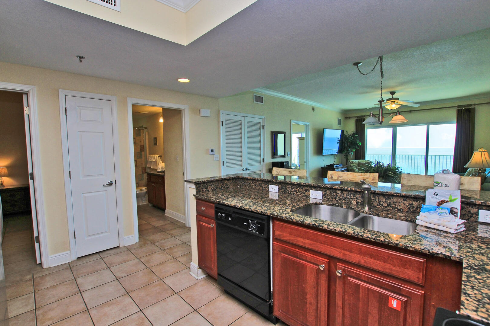 Alabama Beach Areas Condo 992625