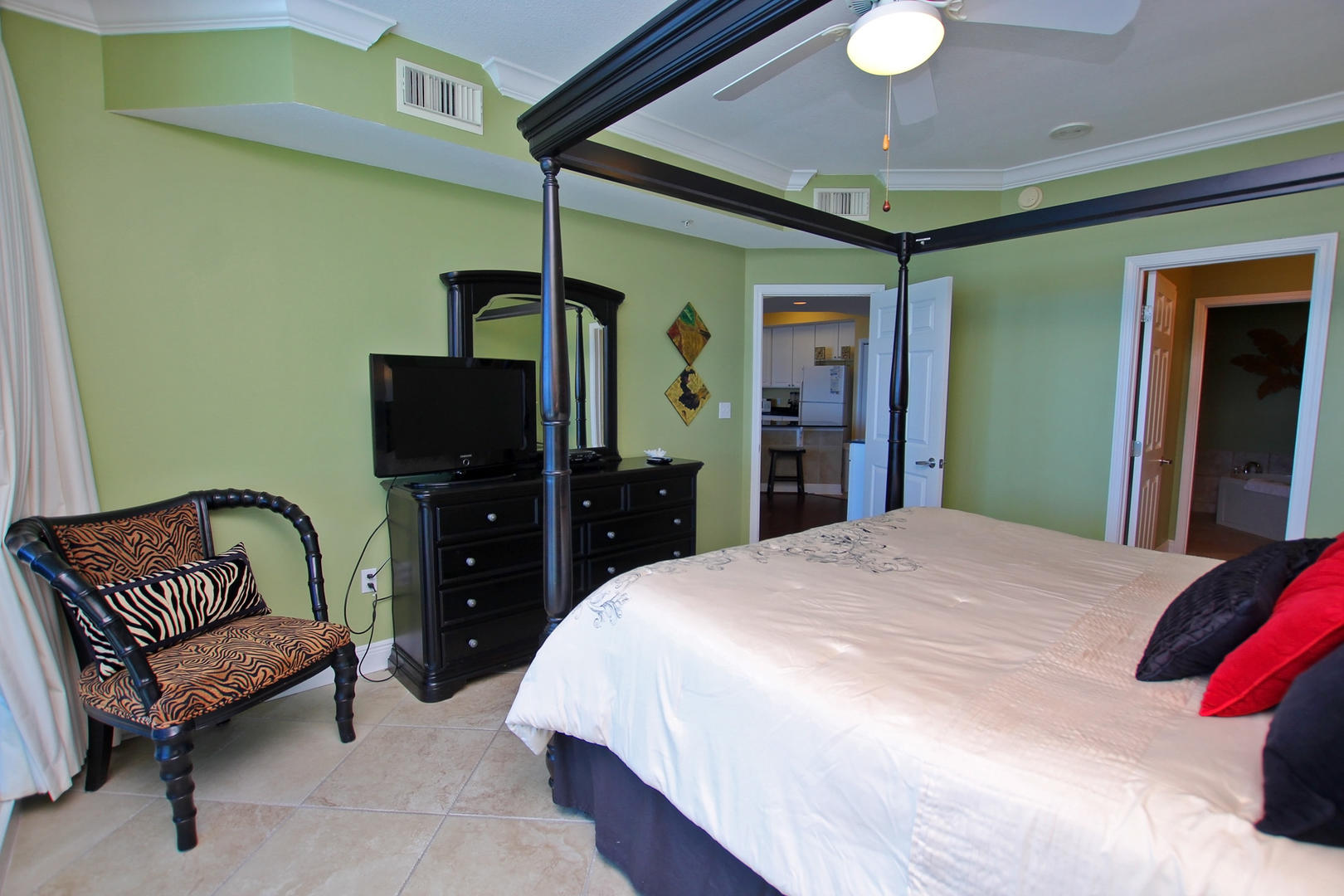 Alabama Beach Areas Condo 992627