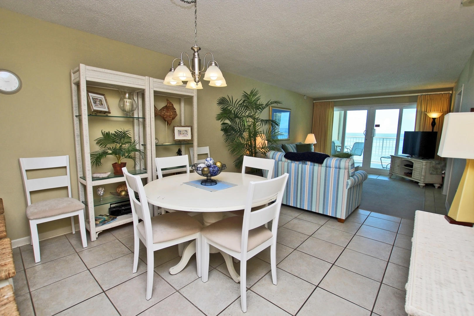 Alabama Beach Areas Condo 992632