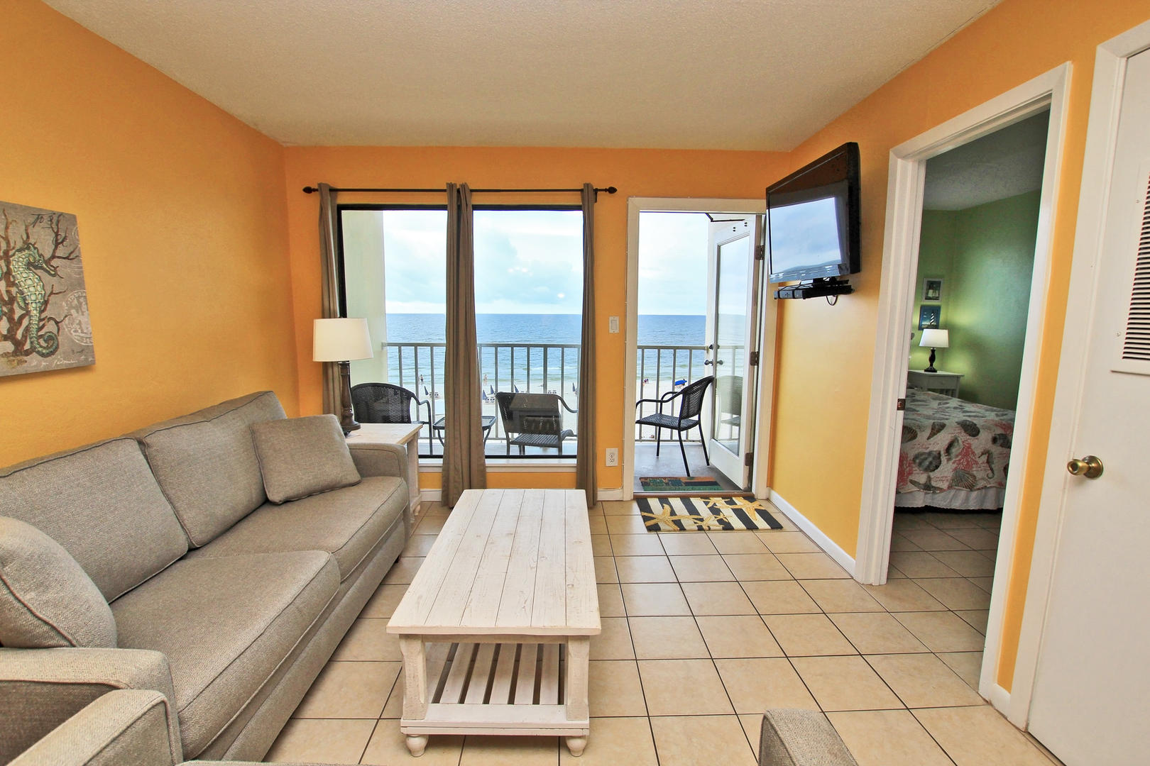 Alabama Beach Areas Condo 992636