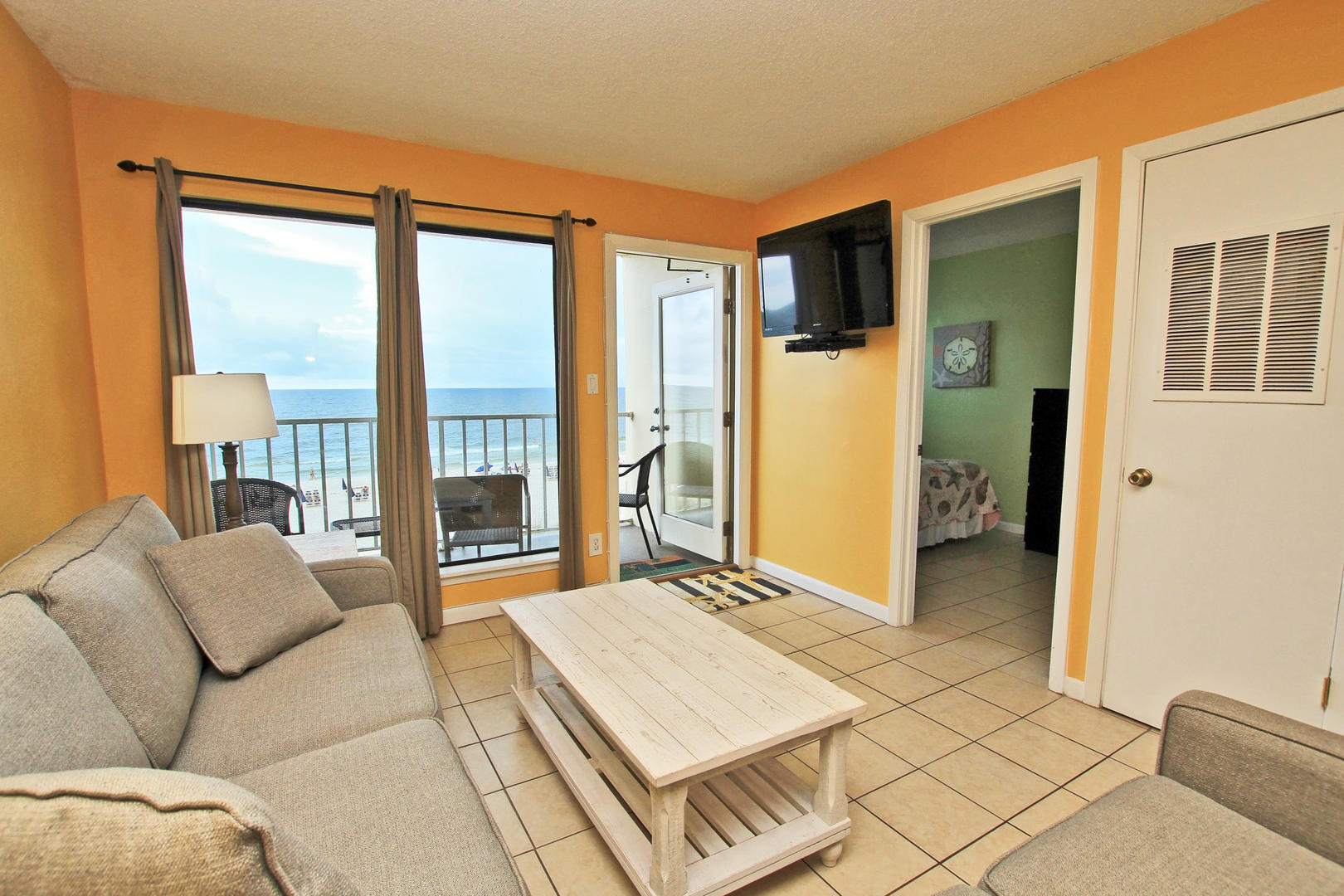 Alabama Beach Areas Condo 992636
