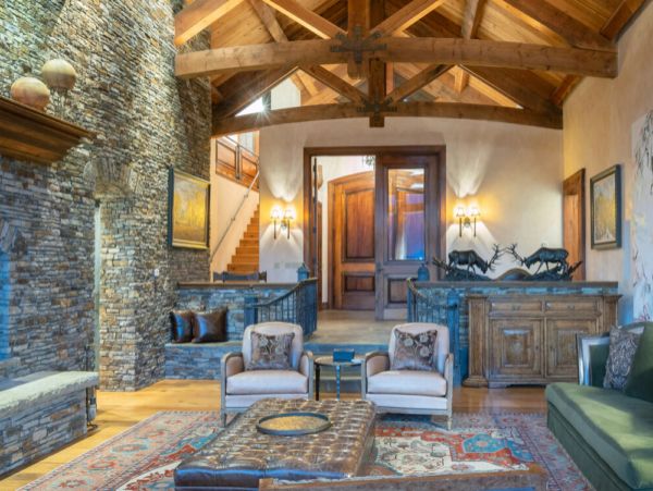 Mountain Village Luxury Vacation Home Ski In/Out 16 Guests