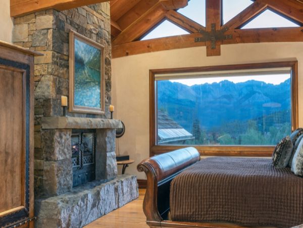 Mountain Village Luxury Vacation Home Ski In/Out 16 Guests