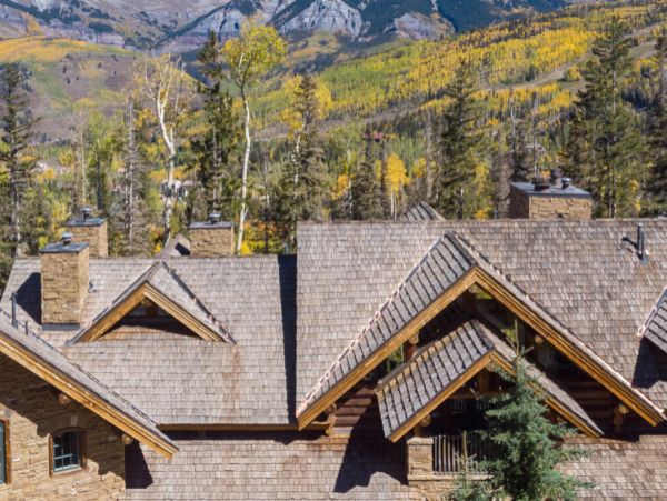 Ski-out/Walk-in 7 Bedrooms Rental Home in Mountain Village