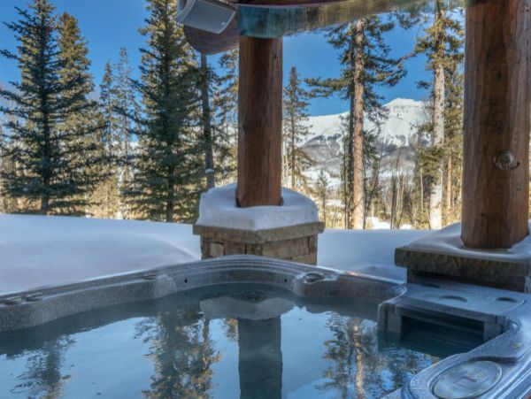Ski-out/Walk-in 7 Bedrooms Rental Home in Mountain Village