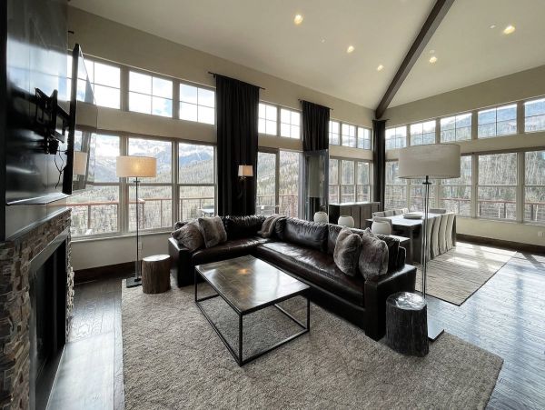 Mountain Village Luxury Vacation Condo Ski In/Out 10 Guests