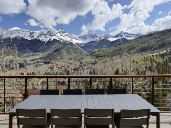 Mountain Village Luxury Vacation Condo Ski In/Out 10 Guests