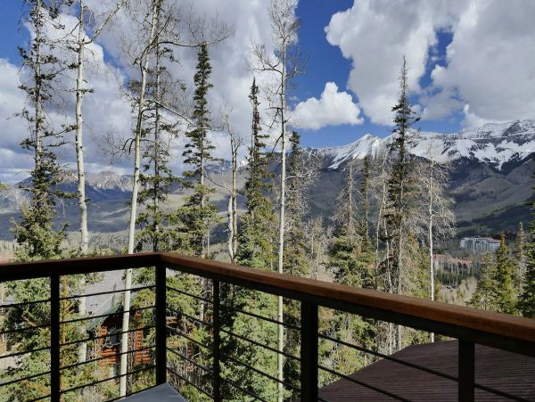 Mountain Village Luxury Vacation Condo Ski In/Out 10 Guests
