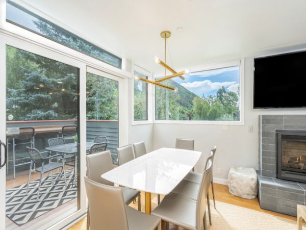 Telluride Charming Vacation Condo Mountain Views 10 Guests