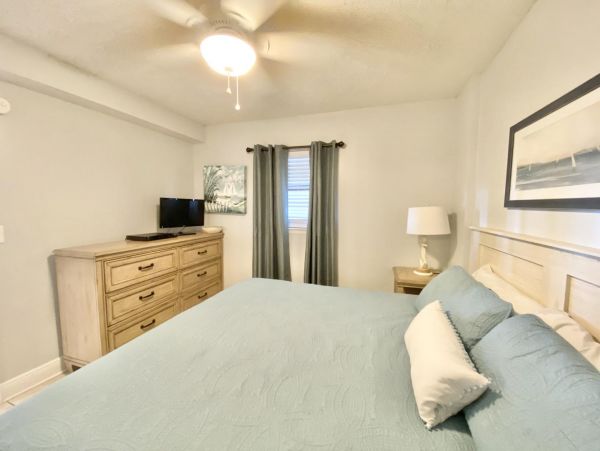 Alabama Beach Areas Condo 992674