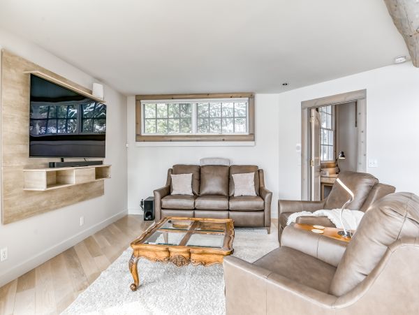 Walk to Lift Four Bedroom Rental Home in Telluride