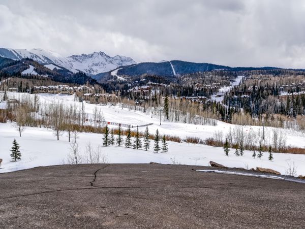 Walk to Lift Four Bedroom Rental Home in Telluride