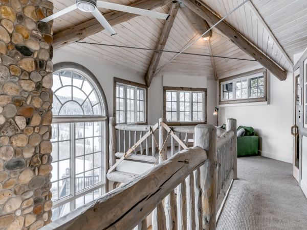 Walk to Lift Four Bedroom Rental Home in Telluride