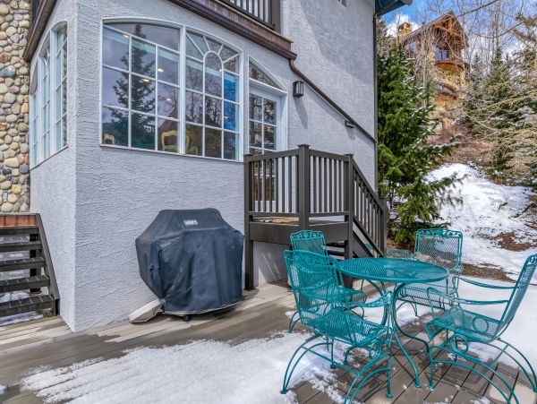 Walk to Lift Four Bedroom Rental Home in Telluride
