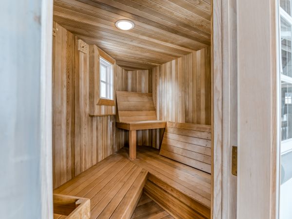 Walk to Lift Four Bedroom Rental Home in Telluride