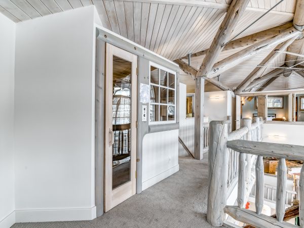 Walk to Lift Four Bedroom Rental Home in Telluride