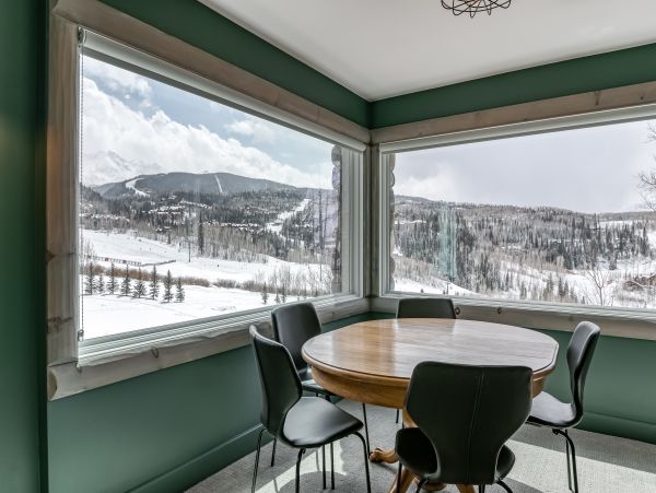 Walk to Lift Four Bedroom Rental Home in Telluride