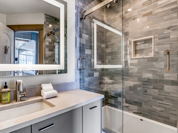 Walk to Lift Four Bedroom Rental Home in Telluride
