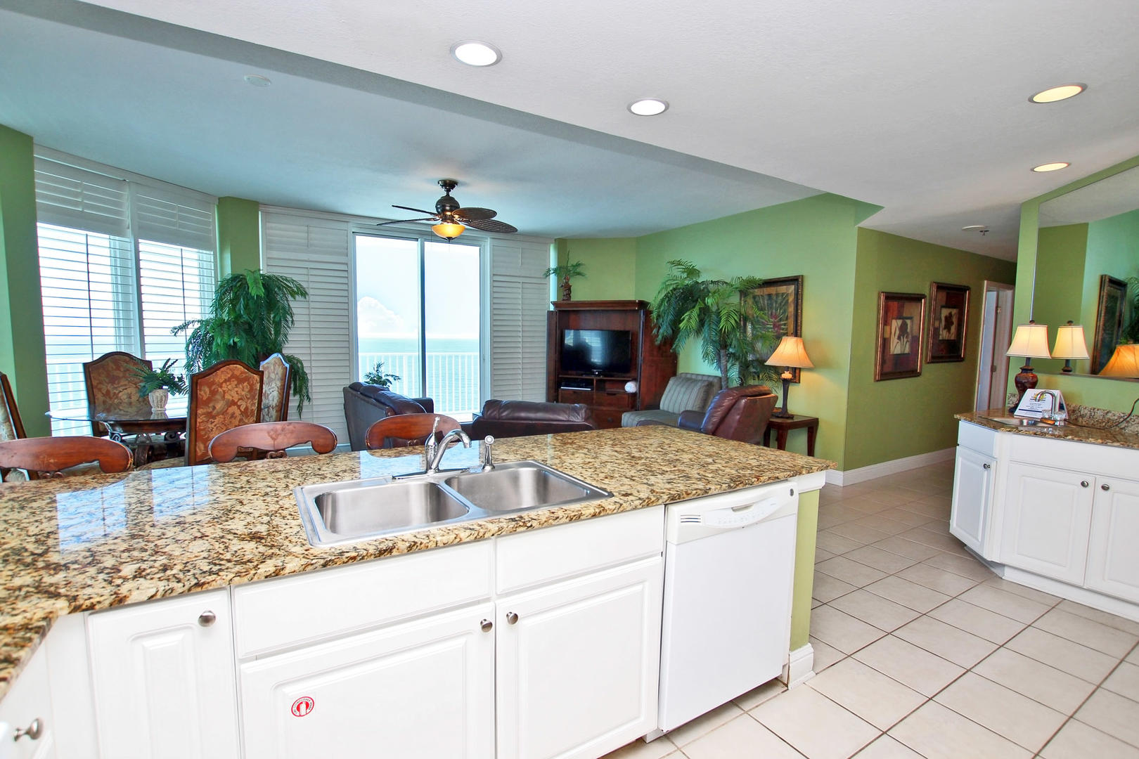Alabama Beach Areas Condo 992687