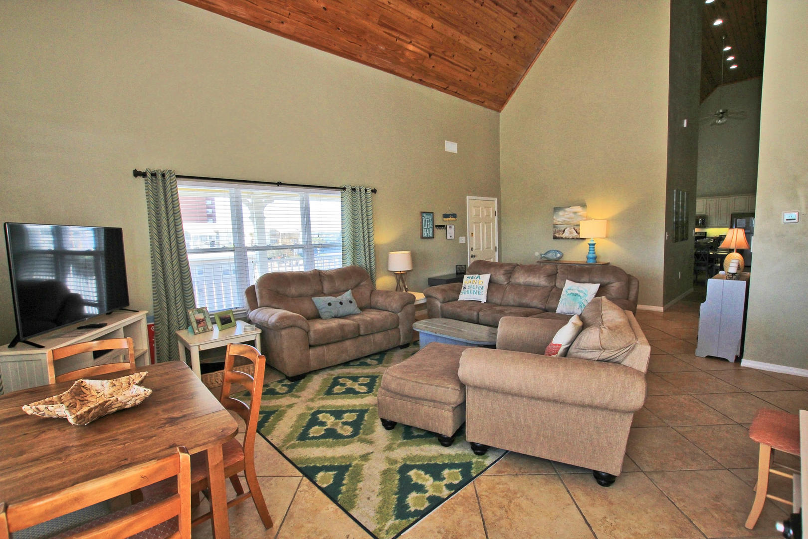 Alabama Beach Areas Condo 992691