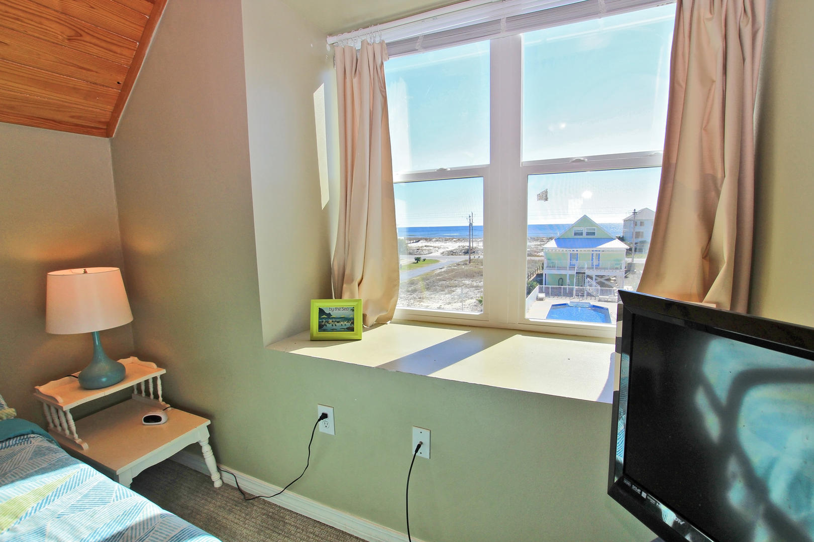 Alabama Beach Areas Condo 992691