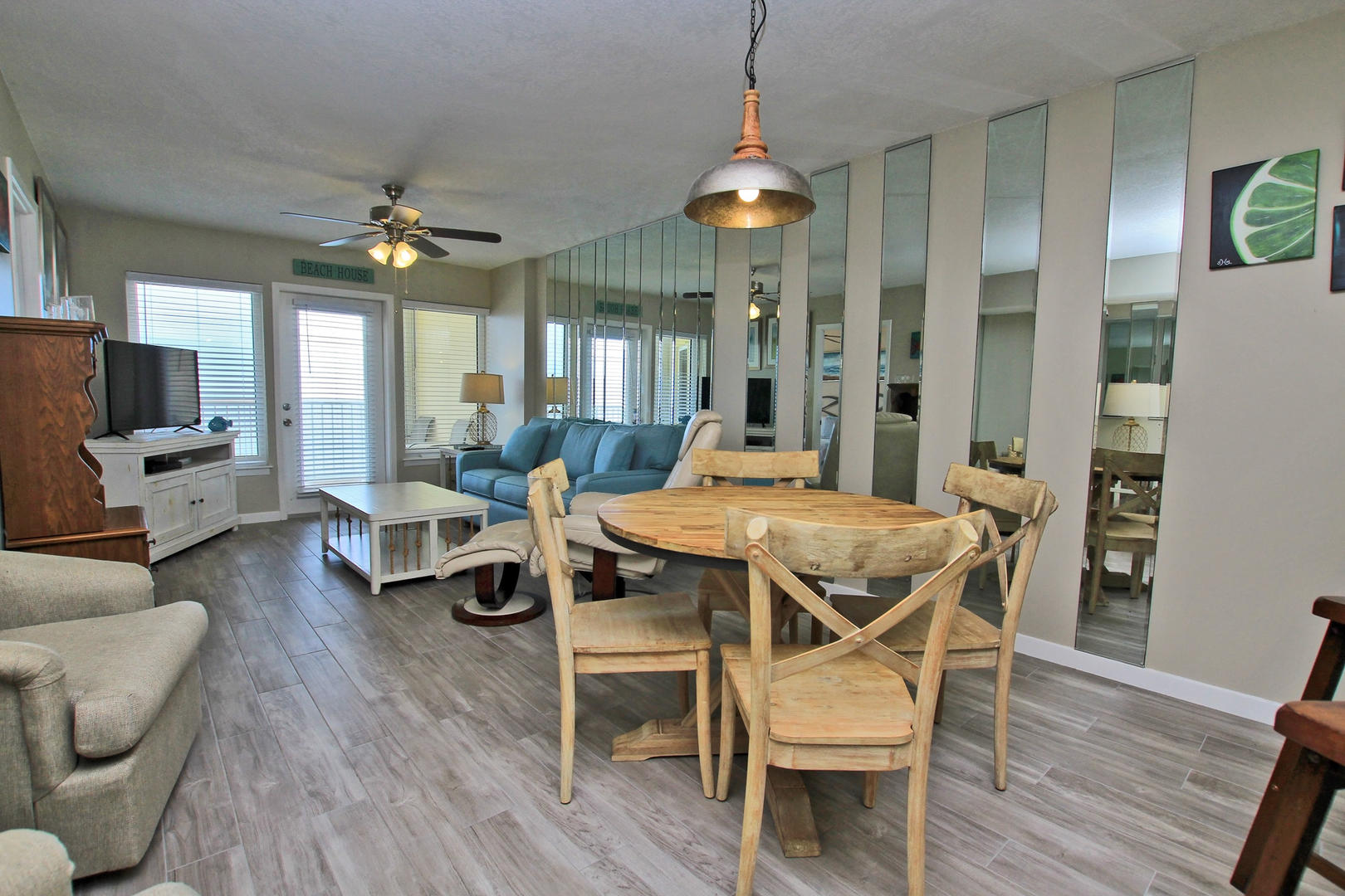 Alabama Beach Areas Condo 992696