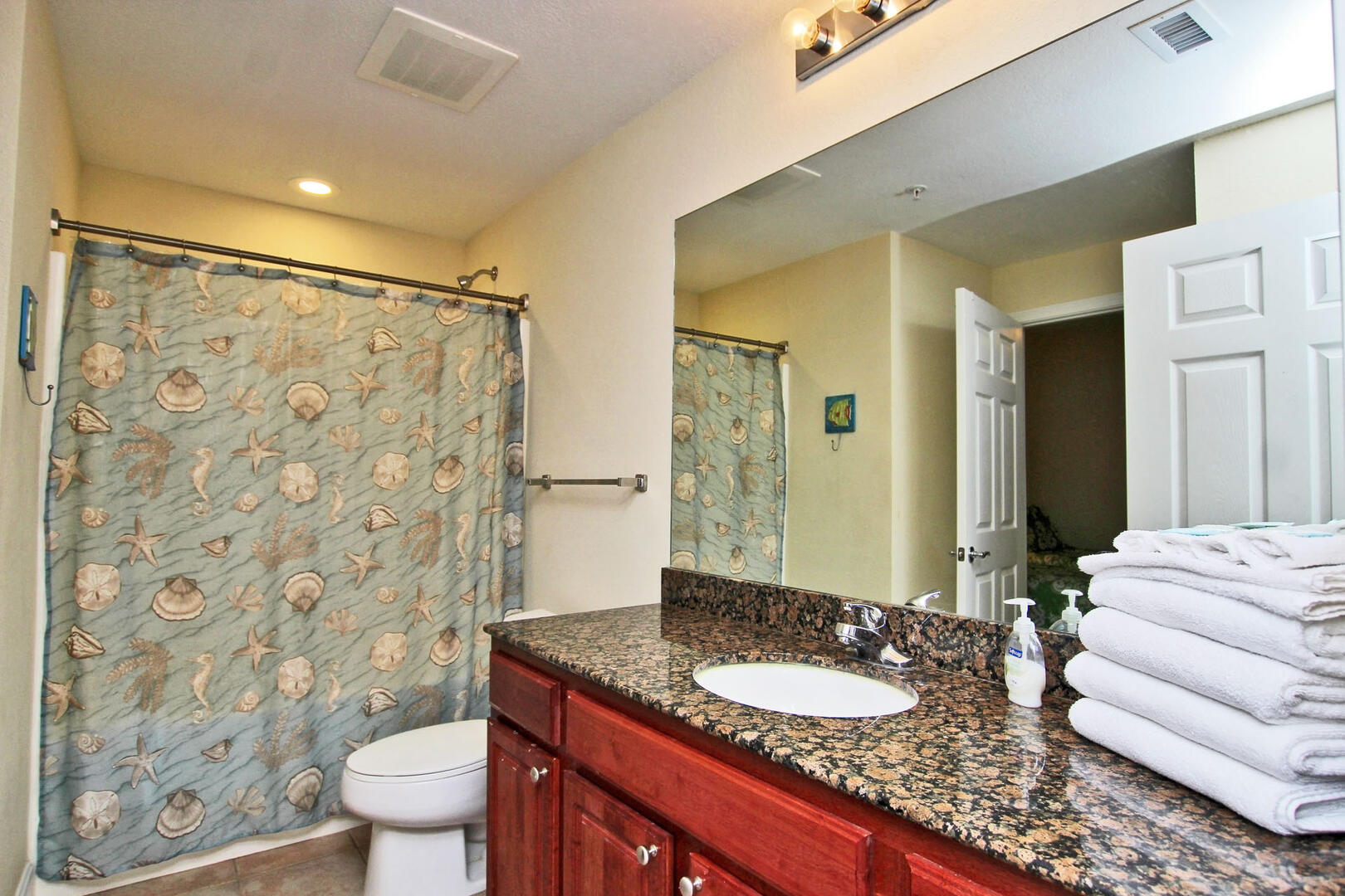 Alabama Beach Areas Condo 992796