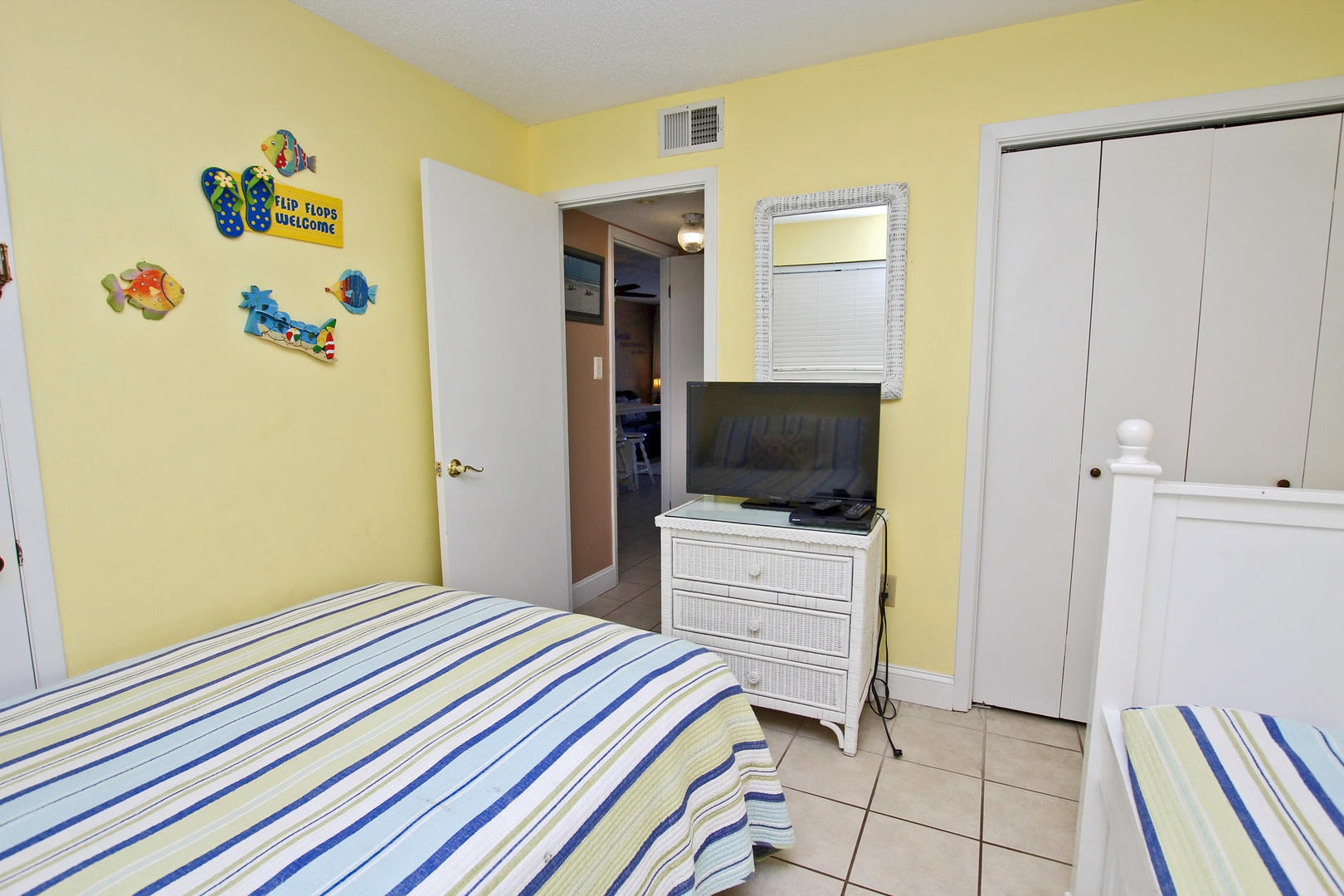 Alabama Beach Areas Condo 992816
