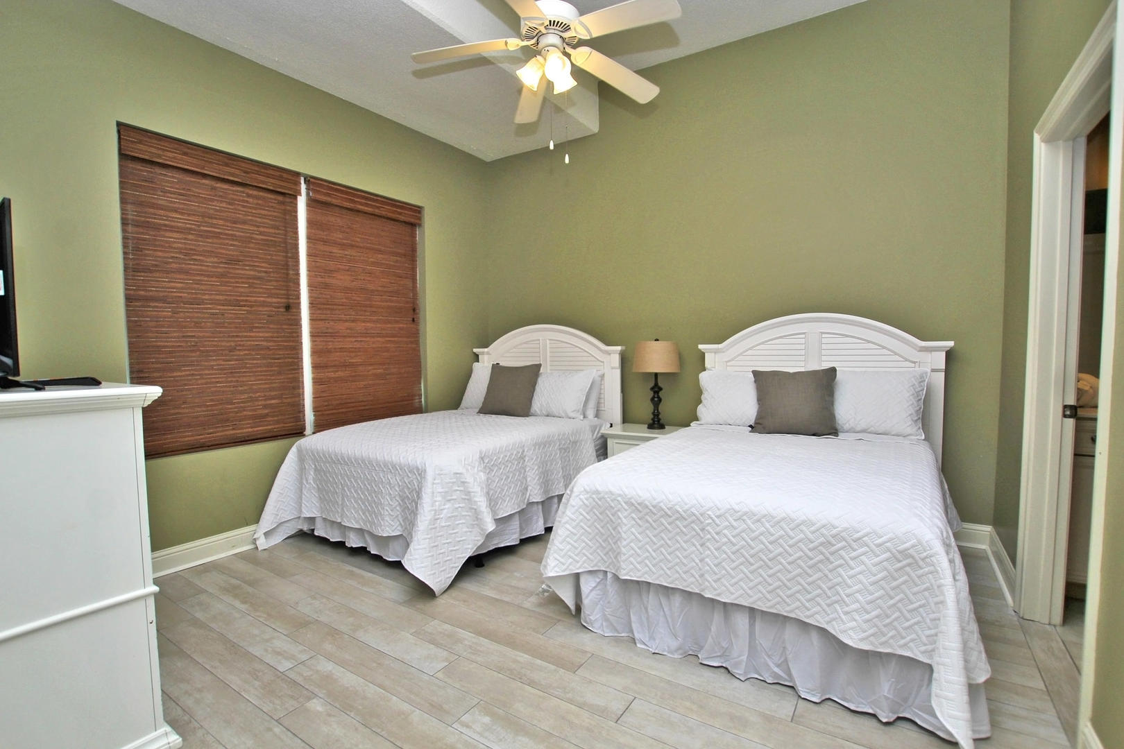 Alabama Beach Areas Condo 992823