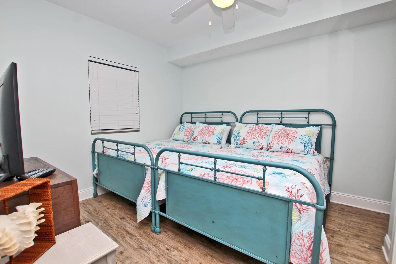 Alabama Beach Areas Condo 992826