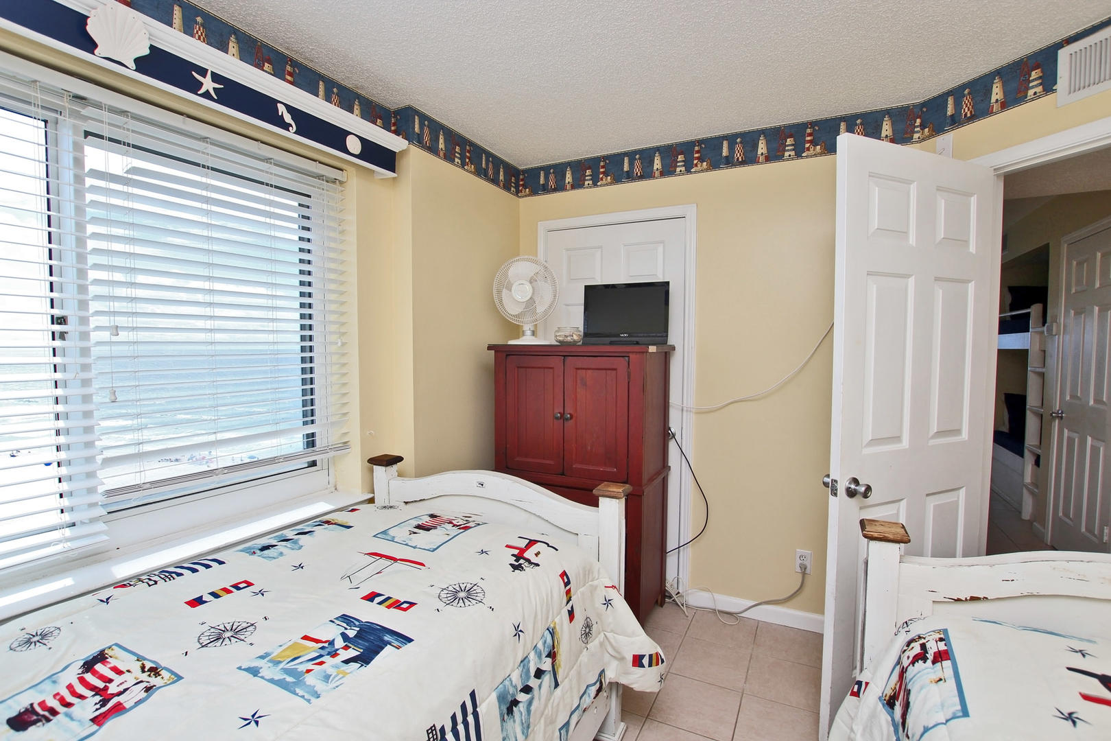 Alabama Beach Areas Condo 992831
