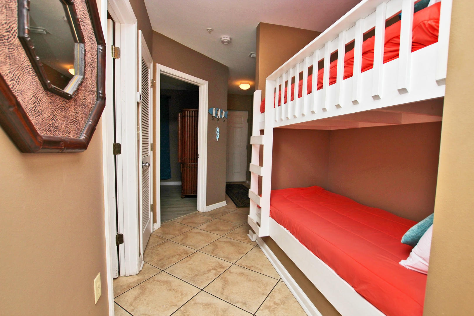 Alabama Beach Areas Condo 992835
