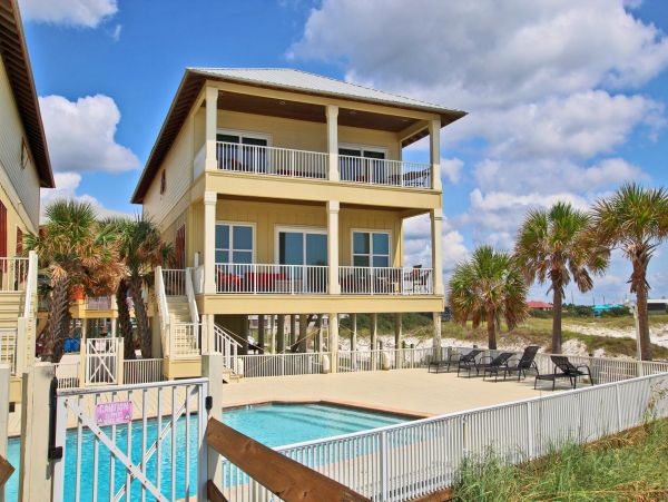 7 Bedroom Retreat Home at Orange Beach