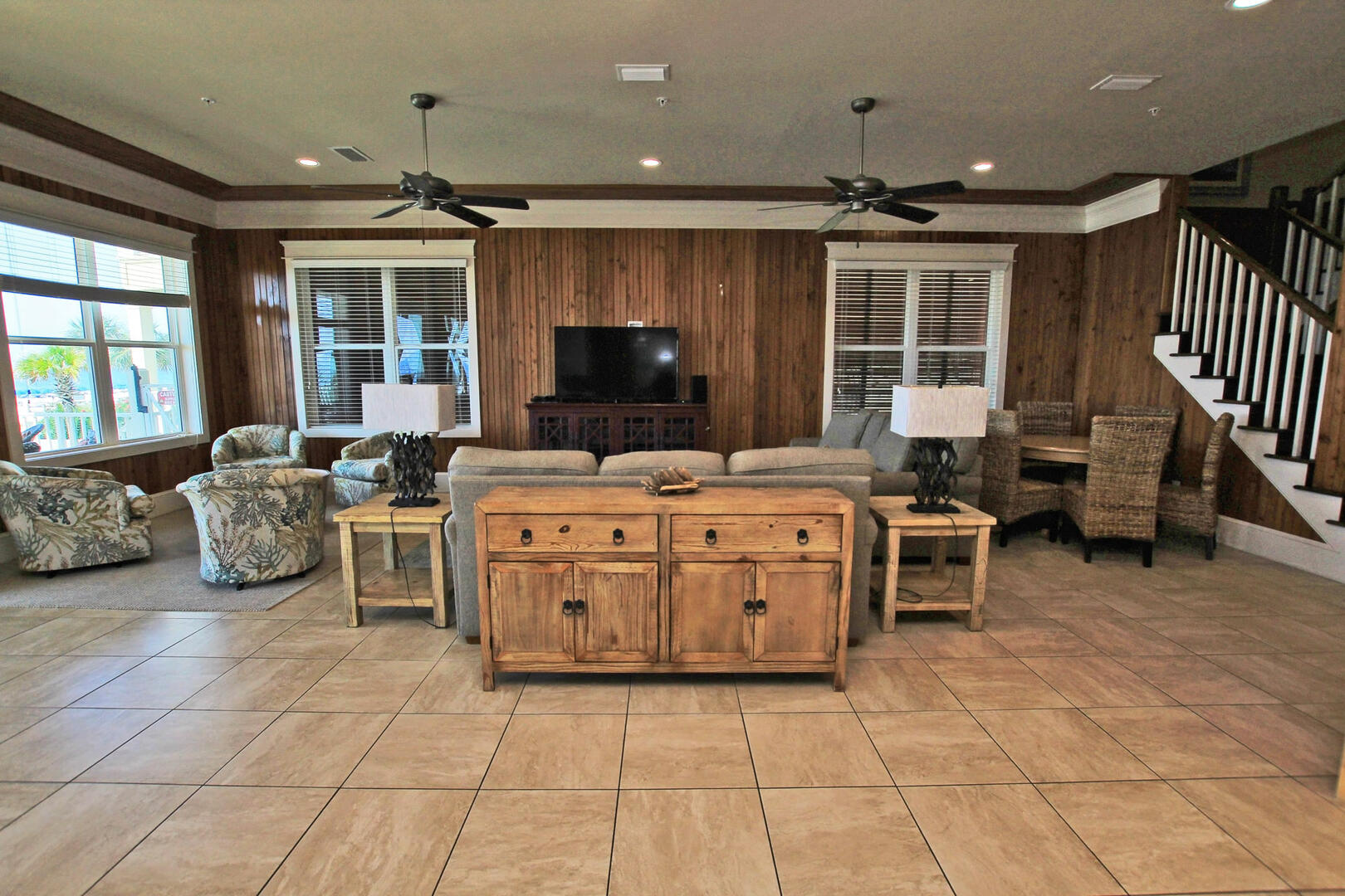 7 Bedroom Retreat Home at Orange Beach
