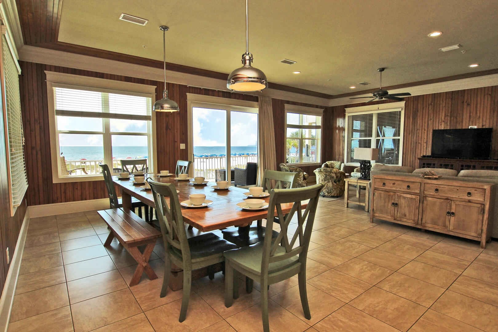 7 Bedroom Retreat Home at Orange Beach
