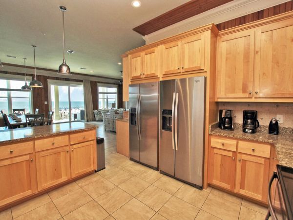 7 Bedroom Retreat Home at Orange Beach