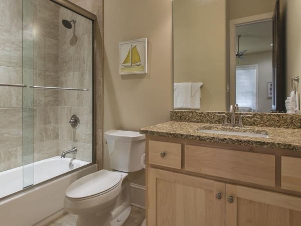 7 Bedroom Retreat Home at Orange Beach