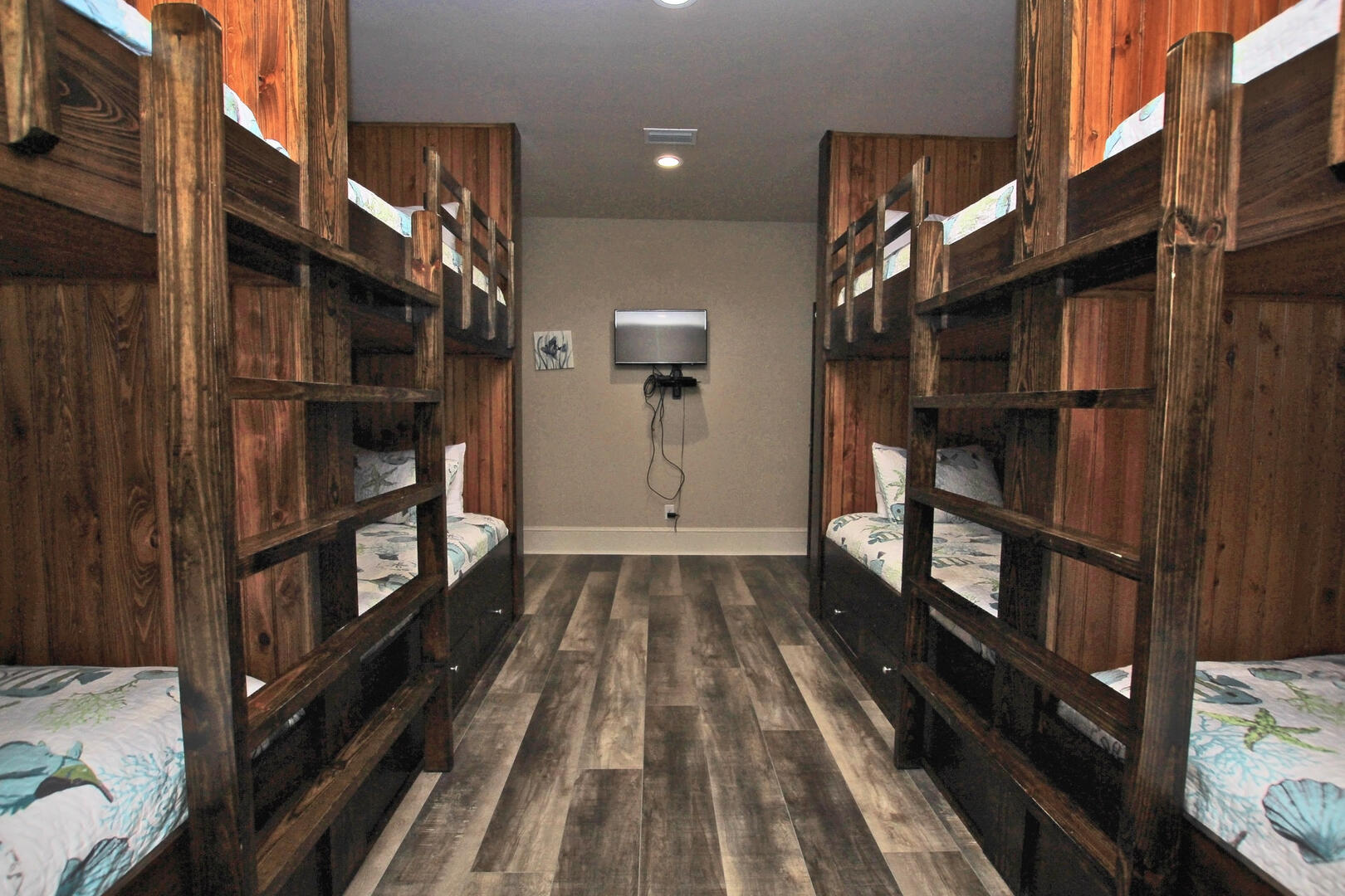 7 Bedroom Retreat Home at Orange Beach