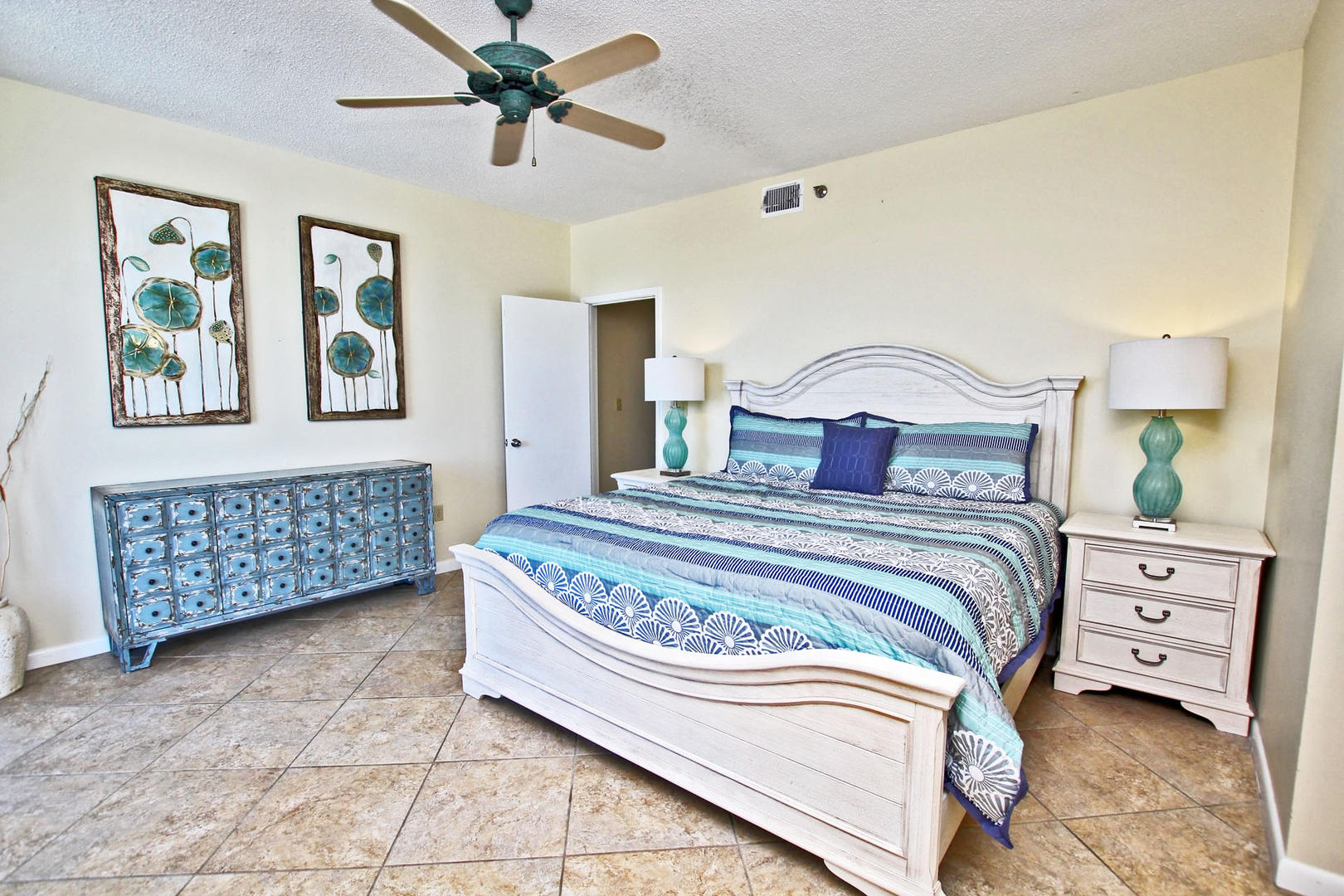 Alabama Beach Areas Condo 992845