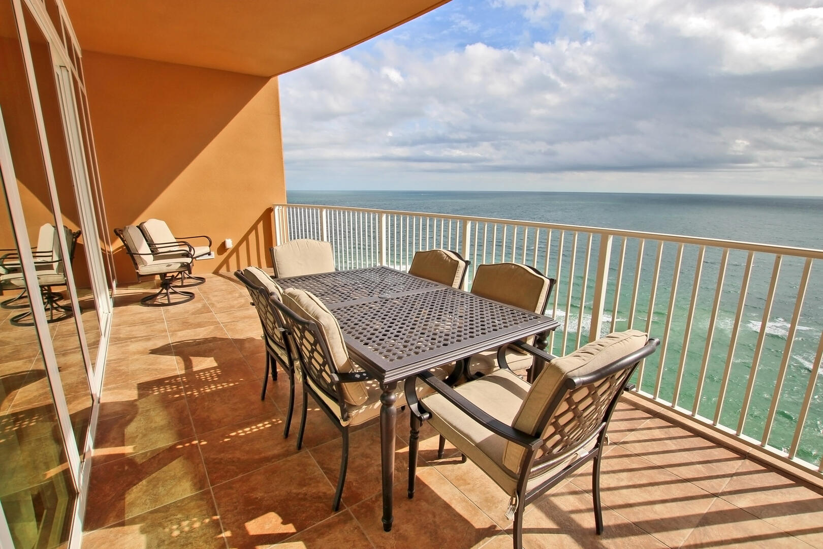 Alabama Beach Areas Condo 992857