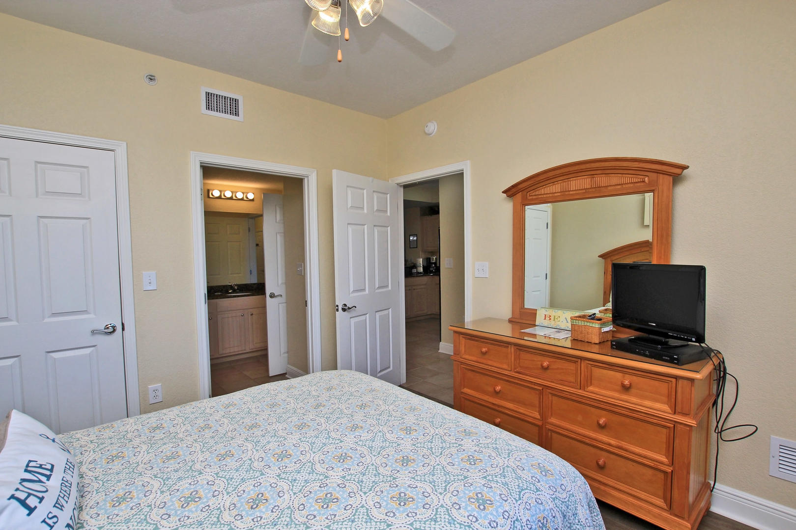 Alabama Beach Areas Condo 992862