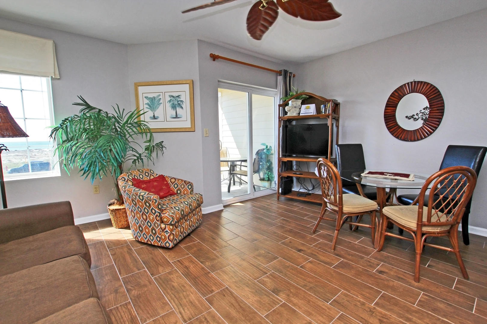 Alabama Beach Areas Condo 992869