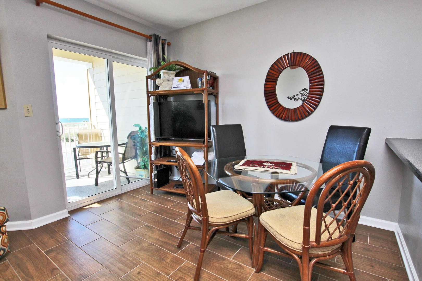 Alabama Beach Areas Condo 992869