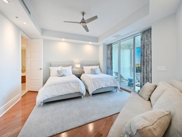 Naples Condo 992890