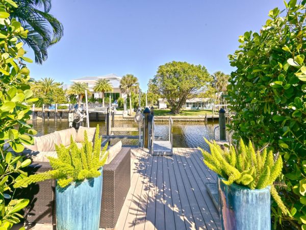 Naples Home 992891