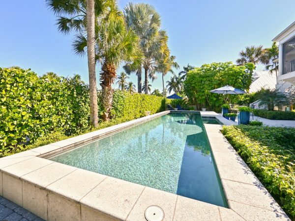 Naples Home 992891