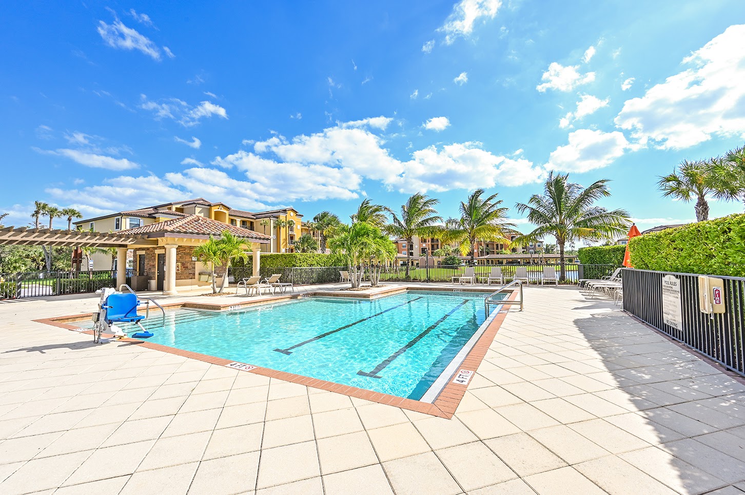 Naples Condo 992892